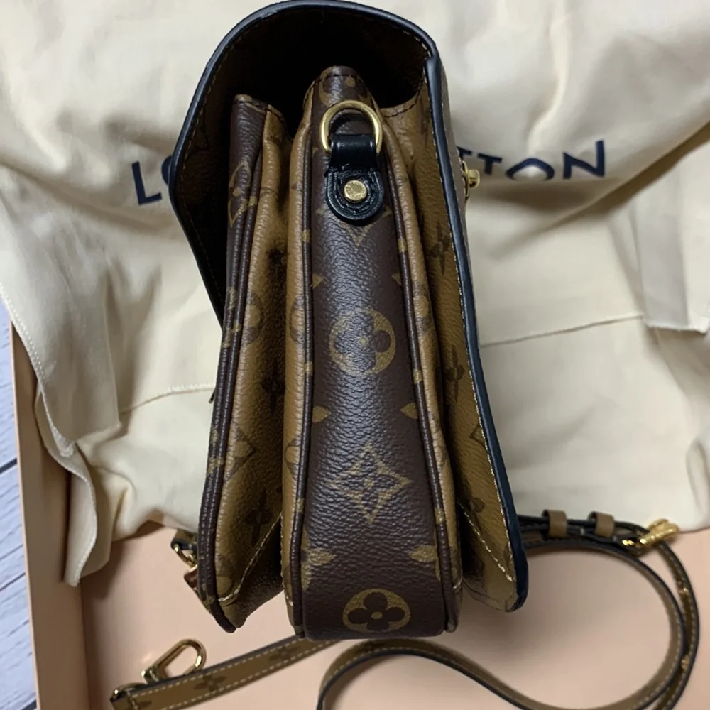 Louis Vuitton Brown Pochette Metis Reverse Monogram Canvas Crossbody Bag